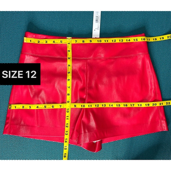 Alice + Olivia Donald Red Vegan Leather Wide Waistband Shorts - Picture 13 of 16